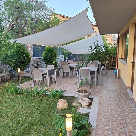 B&B Villa Chiara Bed And Breakfast Таормина Экстерьер фото