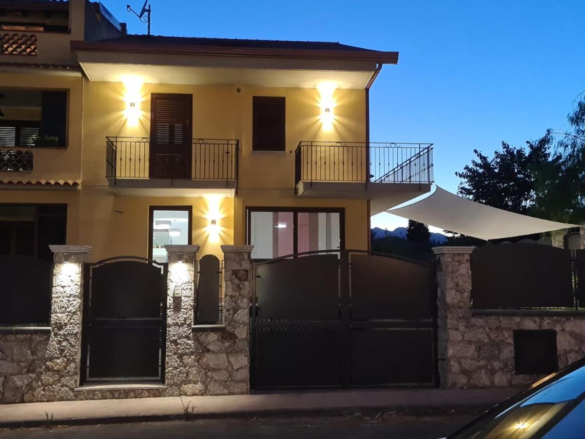 B&B Villa Chiara Bed And Breakfast Таормина Экстерьер фото