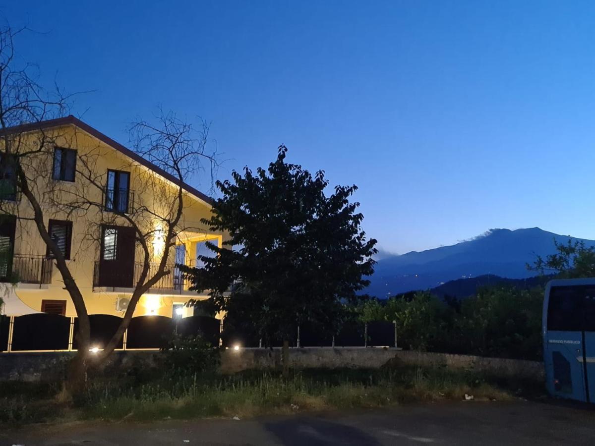 B&B Villa Chiara Bed And Breakfast Таормина Экстерьер фото